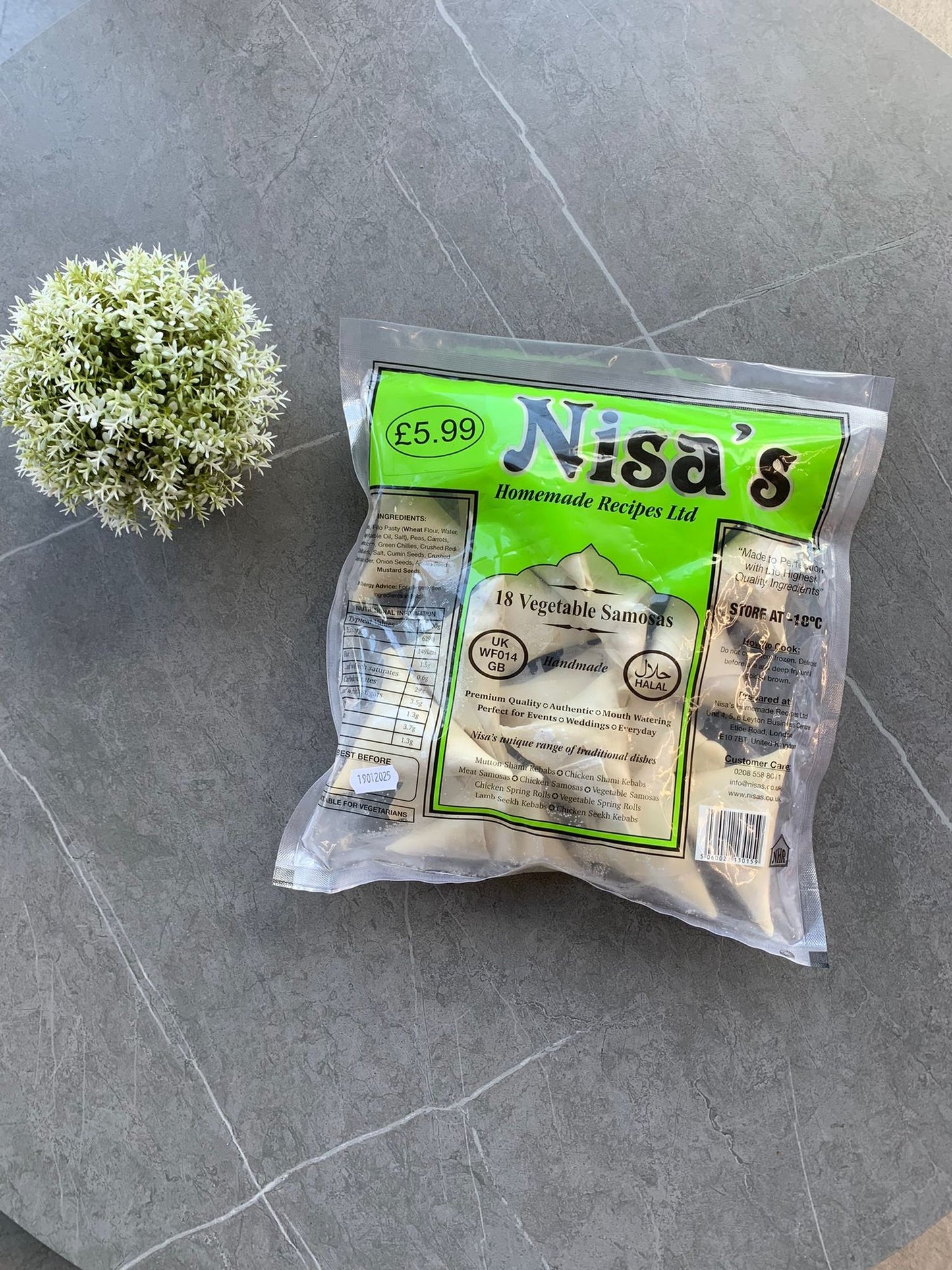 Vegetable Samosa (18 pieces)